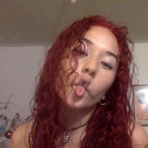 Meet your Posher, Luz-victoria